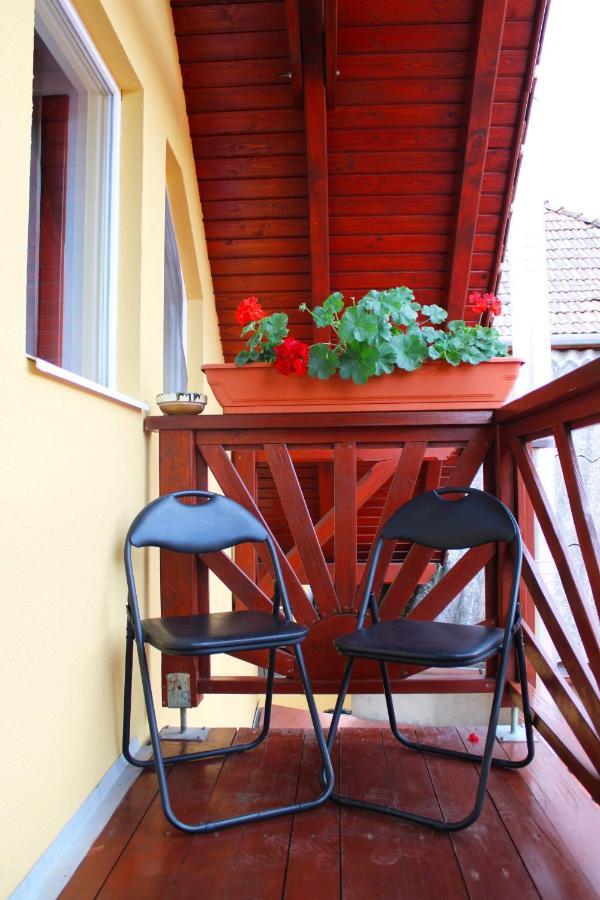 Napsugar Vendeghaz Apartment Совата Екстериор снимка
