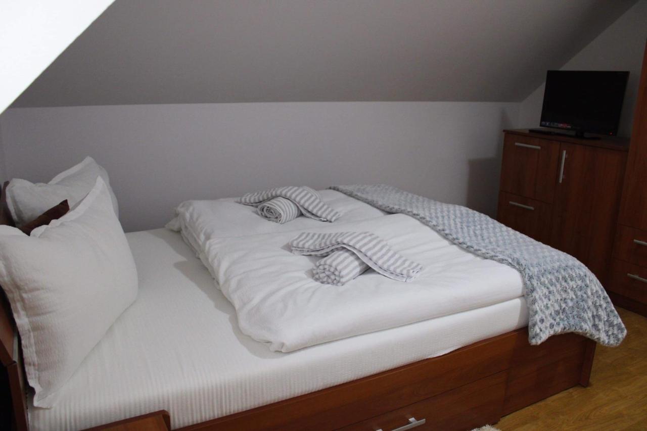 Napsugar Vendeghaz Apartment Совата Екстериор снимка